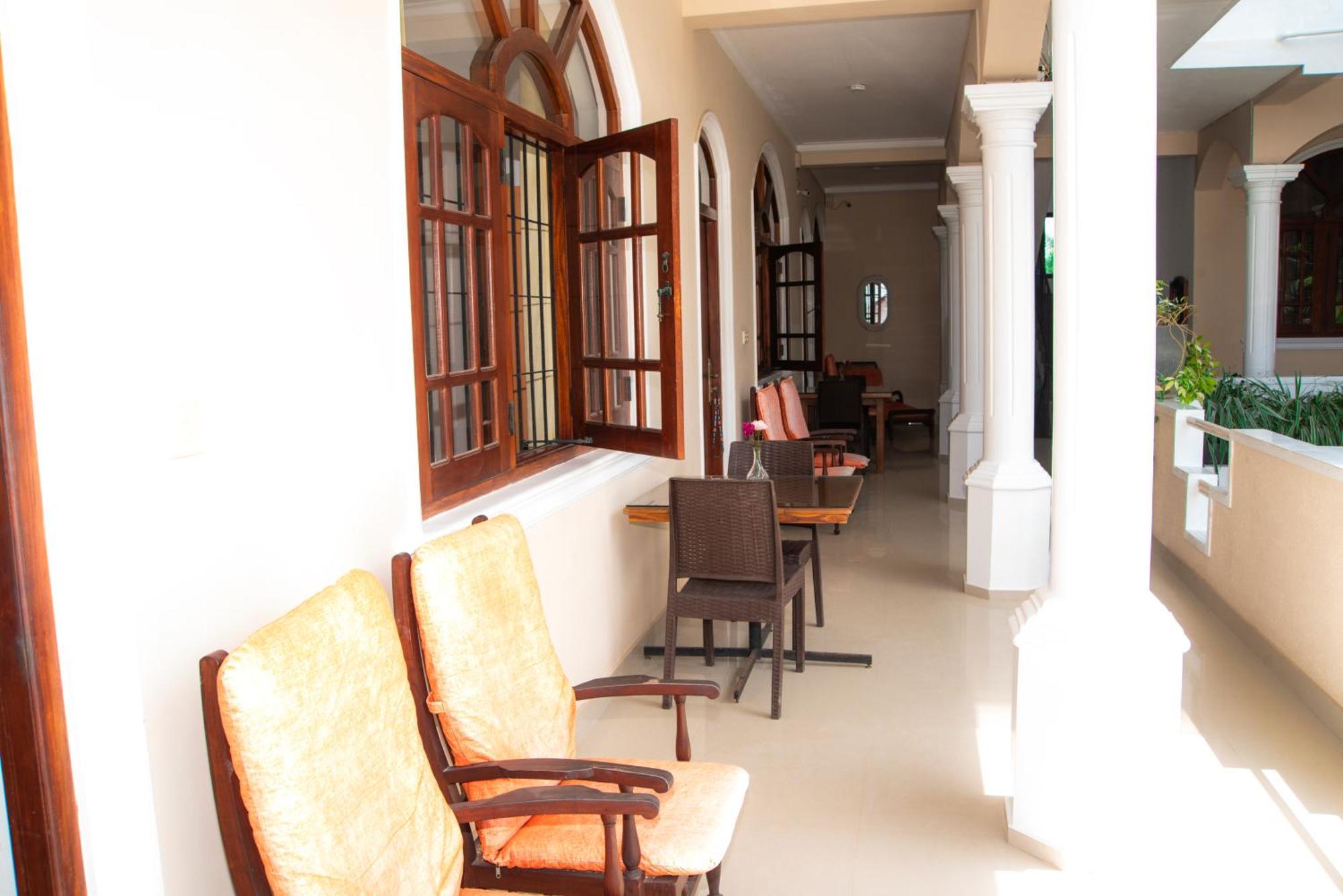 Angel Inn Guest House Negombo Exterior foto